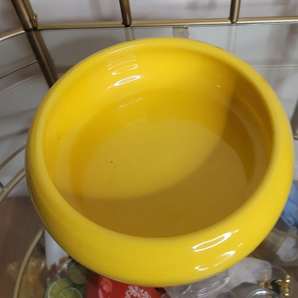 8 inch decorative vase - Picture 3 of 6